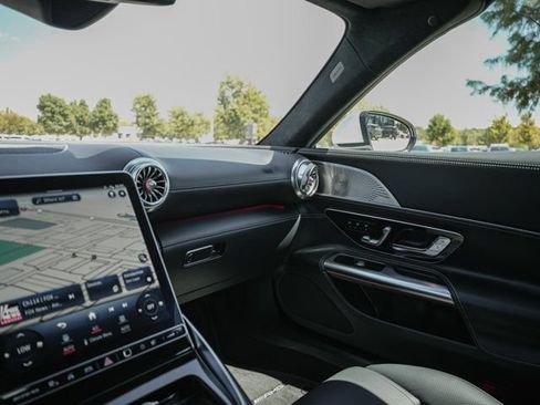 Certified 2023 Mercedes-Benz SL 55 AMG 4MATIC w/ Driver Assistance Package image 27