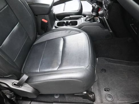 Used 2023 Jeep Wrangler Unlimited Sahara AWD/4WD image 27