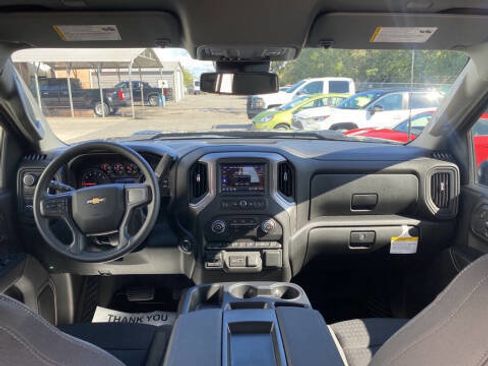 New 2026 Chevrolet Silverado 2500 Custom w/ Custom Value Package image 26