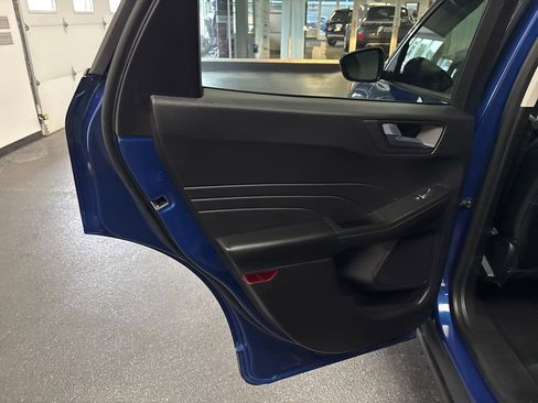 Used 2022 Ford Escape SEL image 23