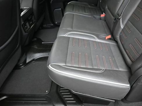 Used 2024 GMC Sierra 1500 AT4X image 21