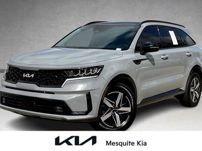 Certified 2022 Kia Sorento EX w/ Panoramic Sunroof Package