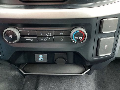 Used 2023 Ford F150 XLT AWD/4WD image 24