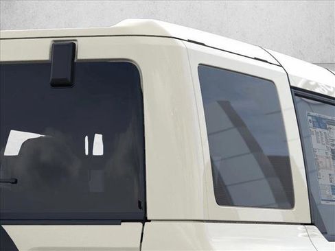 New 2026 Ford Bronco Outer Banks image 25