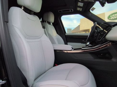 New 2026 Land Rover Range Rover Sport SE image 26