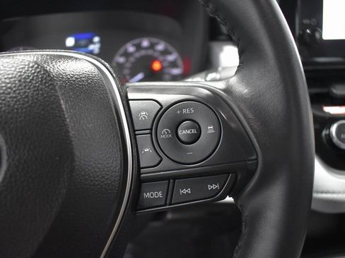 Used 2025 Toyota Corolla SE image 25