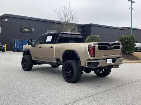 Used 2024 GMC Sierra 2500 AT4X image 15