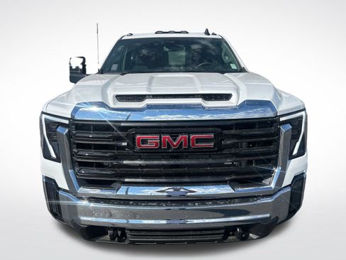 New 2026 GMC Sierra 3500 Pro AWD/4WD image 8