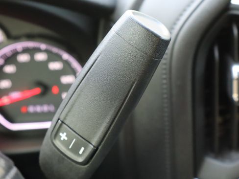 Used 2020 Chevrolet Silverado 1500 LT Trail Boss image 33