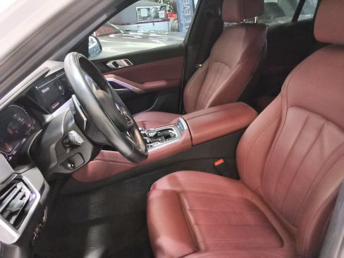 Used 2022 BMW X6 xDrive40i w/ Executive Package AWD/4WD image 16