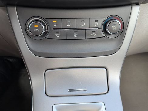 Used 2014 Nissan Sentra S FWD image 19