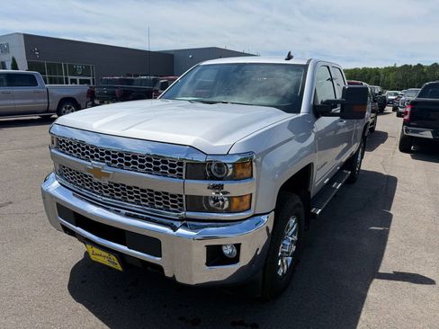 Used 2019 Chevrolet Silverado 2500 LT w/ LT Convenience Package AWD/4WD image 1
