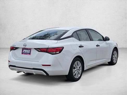 Used 2025 Nissan Sentra S FWD image 5