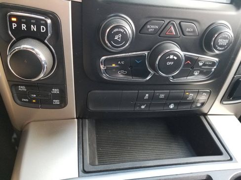 Used 2015 RAM 1500 Big Horn AWD/4WD image 29