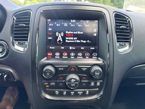 Used 2019 Dodge Durango R/T w/ Technology Group AWD/4WD image 30