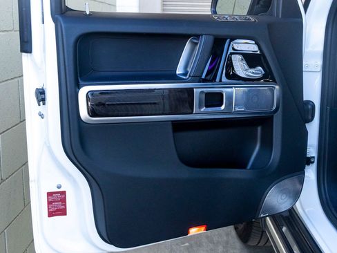 Used 2021 Mercedes-Benz G 550 image 12