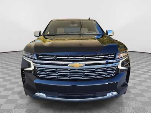 Used 2021 Chevrolet Tahoe Premier w/ Premium Package image 2