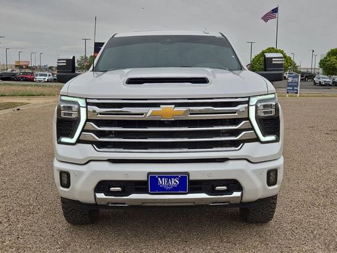 Used 2024 Chevrolet Silverado 3500 High Country w/ High Country Premium Package AWD/4WD image 8