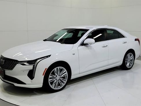 Used 2026 Cadillac CT4 Premium Luxury AWD/4WD image 3