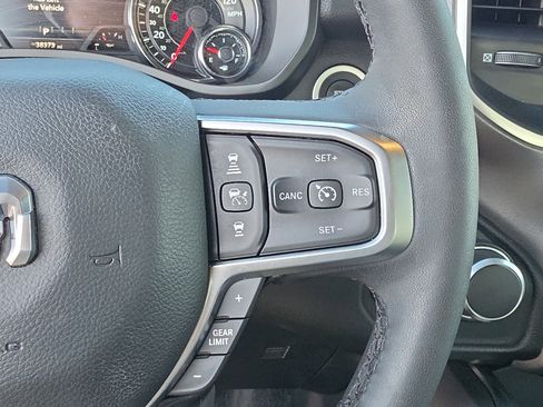 Used 2025 RAM 1500 Big Horn AWD/4WD image 22