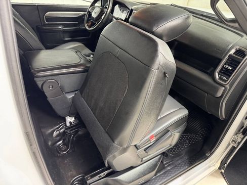 Used 2022 RAM 2500 Tradesman RWD image 35