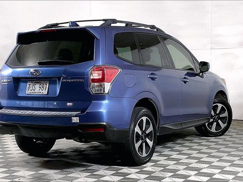 Used 2018 Subaru Forester 2.5i Premium AWD/4WD image 10