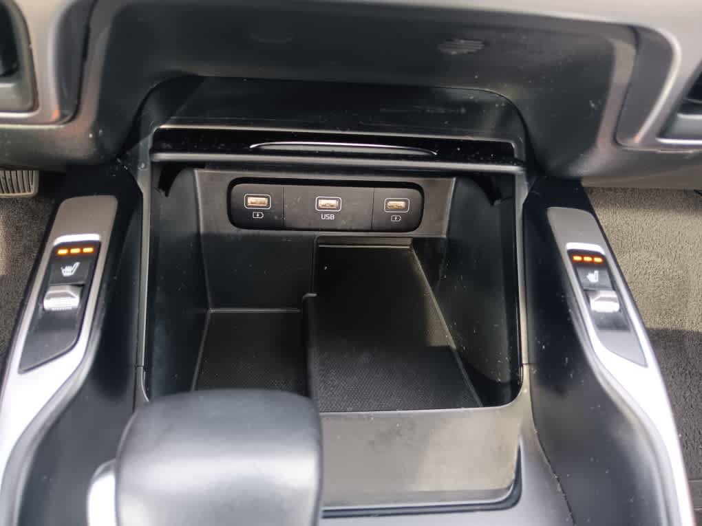 Used 2022 Kia Sorento S w/ Panoramic Sunroof Package AWD/4WD image 24