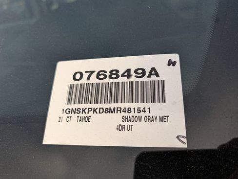 Used 2021 Chevrolet Tahoe Z71 AWD/4WD image 36