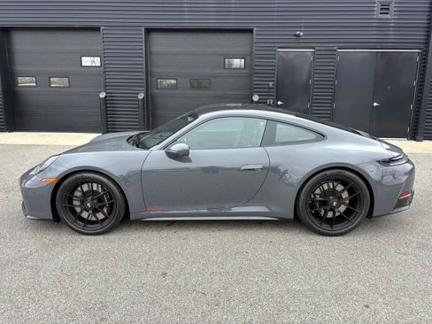 Used 2026 Porsche 911 Carrera GTS RWD image 2