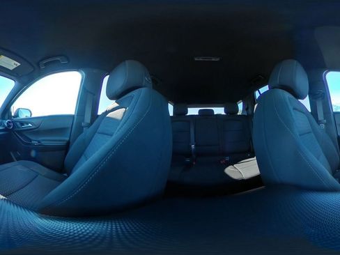 Used 2025 Chevrolet Equinox LT image 42
