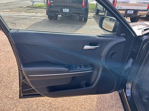 Used 2023 Dodge Charger SXT image 16