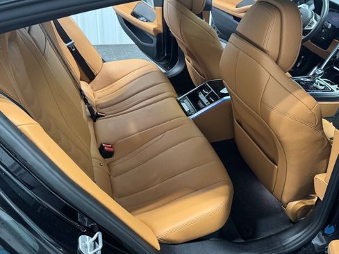 Used 2025 BMW 840i xDrive AWD/4WD image 25