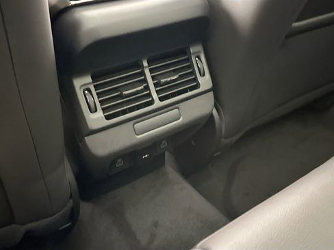 Used 2026 Land Rover Range Rover Evoque S image 23