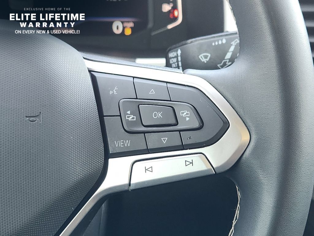 Used 2023 Volkswagen Atlas SE w/ Panoramic Sunroof Package FWD image 28