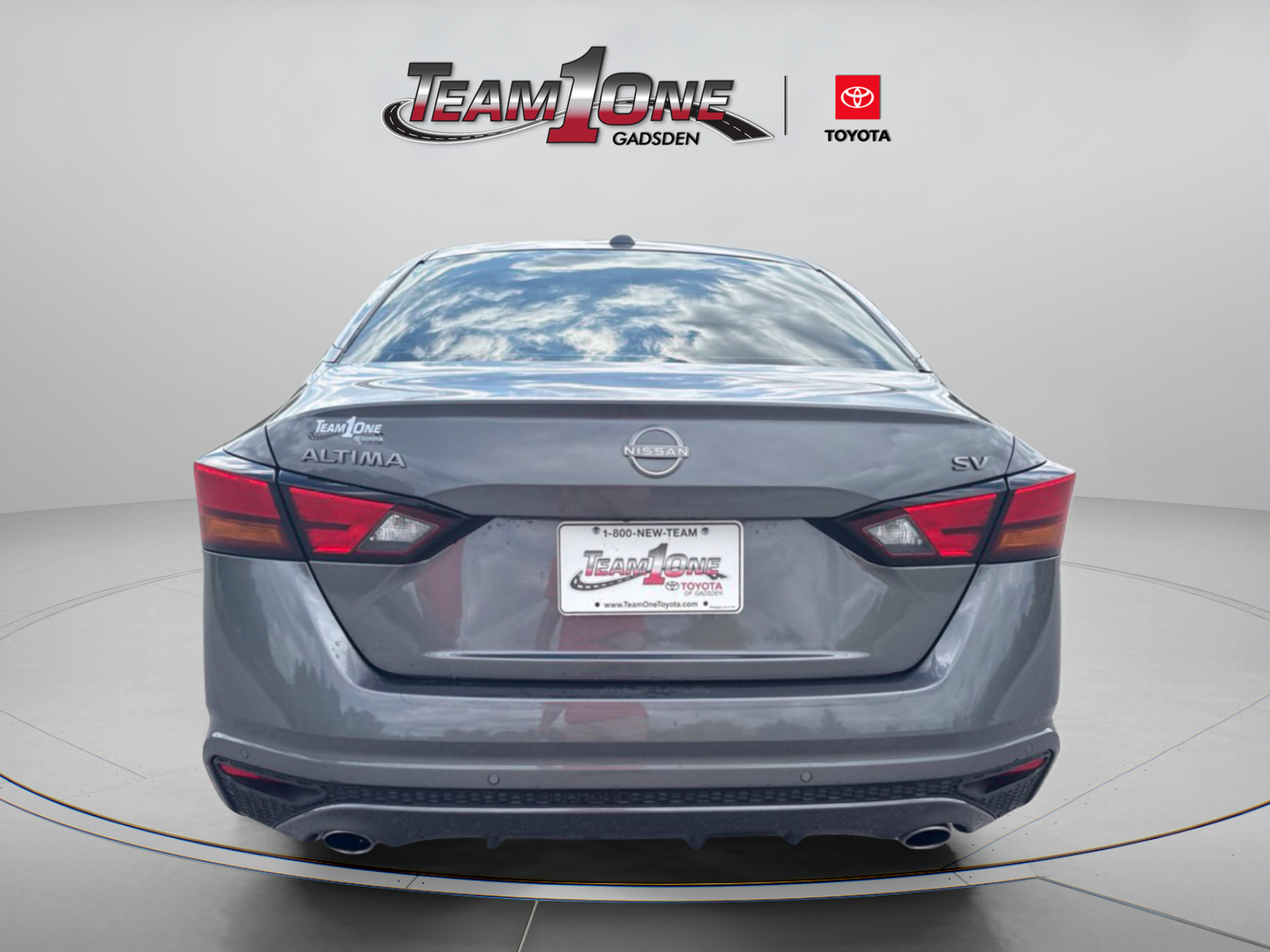 Used 2024 Nissan Altima 2.5 SV w/ SV Premium Package FWD image 6
