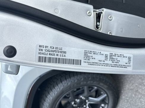 New 2026 Jeep Grand Wagoneer 4WD image 29