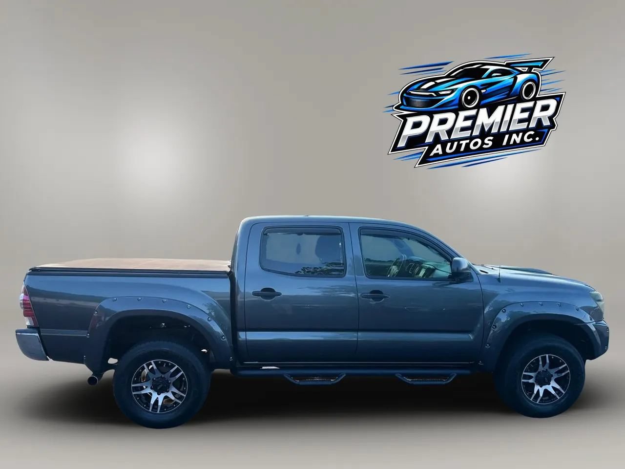 Used 2014 Toyota Tacoma PreRunner w/ SR5 Package RWD image 10