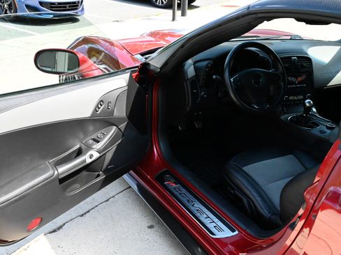 Used 2013 Chevrolet Corvette ZR1 w/ 3ZR Preferred Equipment Group RWD image 15