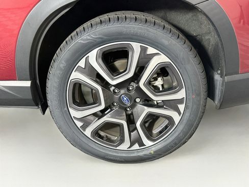 Used 2023 Subaru Ascent Limited w/ Technology Package AWD/4WD image 11