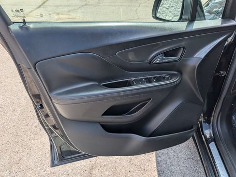 Used 2017 Buick Encore Essence FWD image 11