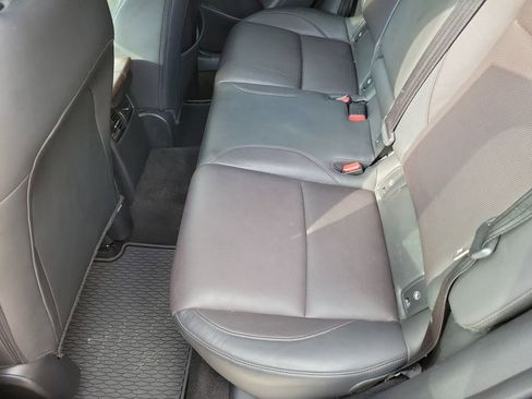 Used 2022 MAZDA CX-30 AWD 2.5 S w/ Premium Package image 16