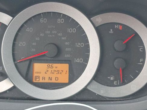 Used 2011 Toyota RAV4 2WD w/ Base L4 Extra Value Pkg image 6