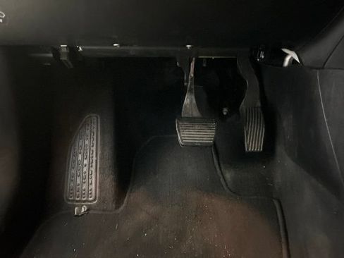 Used 2025 Jeep Compass Limited AWD/4WD image 14