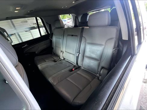 Used 2018 Chevrolet Tahoe LT w/ Off-Road Package AWD/4WD image 37