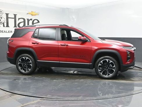 New 2026 Chevrolet Equinox LT w/ Convenience Package II FWD image 27