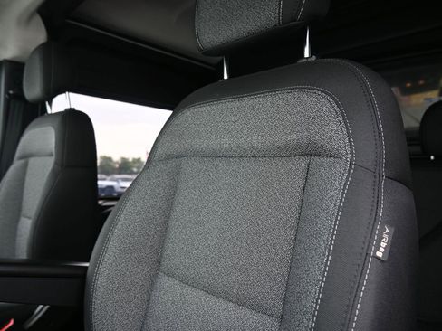 New 2025 RAM ProMaster 2500 w/ Crew Van Package image 17