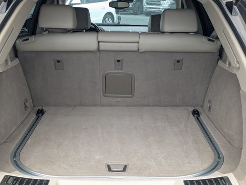 Used 2014 Cadillac SRX Premium AWD/4WD image 32