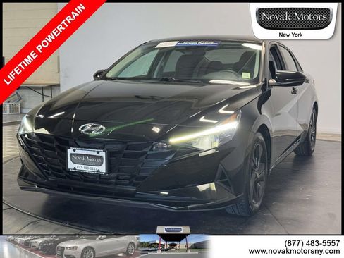 Used 2021 Hyundai Elantra SEL FWD image 4