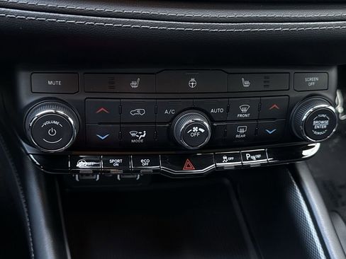 Used 2021 Dodge Durango GT image 21