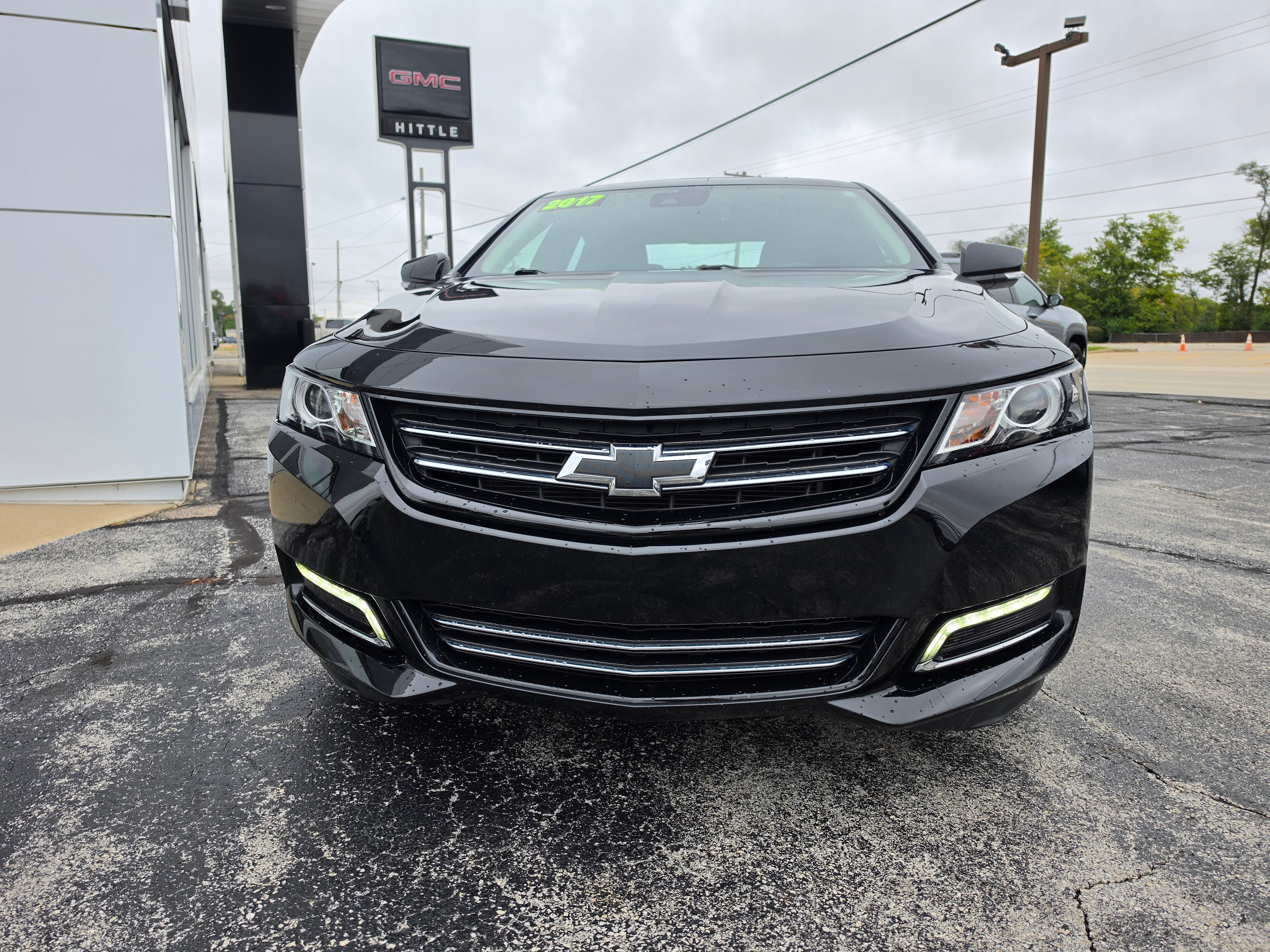 Used 2017 Chevrolet Impala Premier FWD image 2